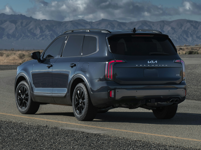 A Kia Telluride driving on the road