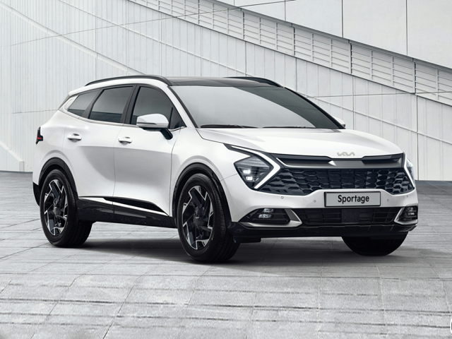 A white Kia Sportage