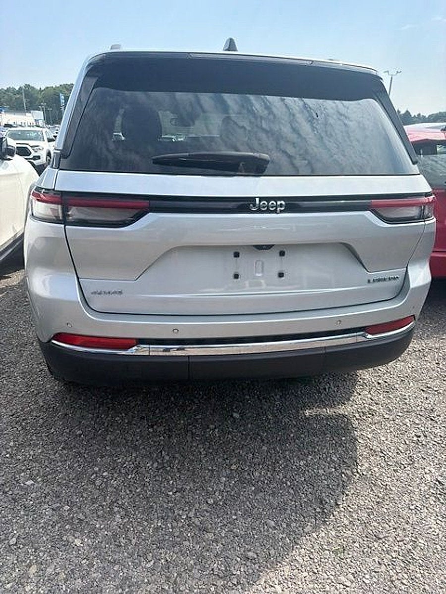 2023 Jeep Grand Cherokee Laredo