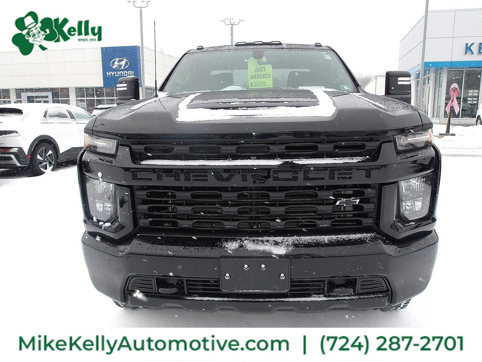 2022 Chevrolet SILVERADO Custom