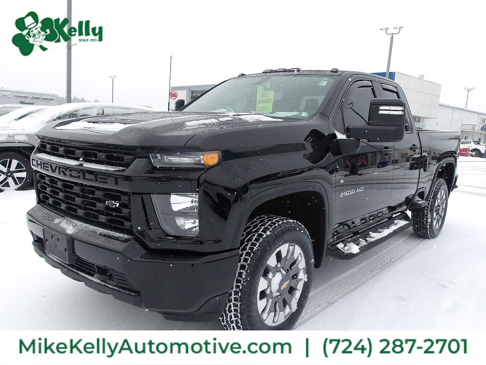 2022 Chevrolet SILVERADO Custom