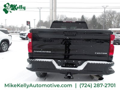 2022 Chevrolet SILVERADO Custom