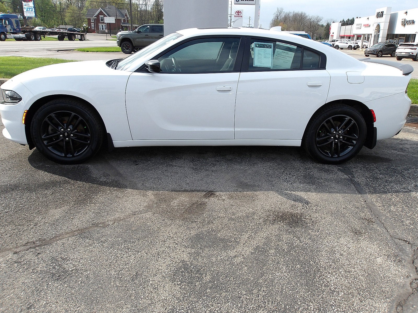 2019 Dodge Charger SXT