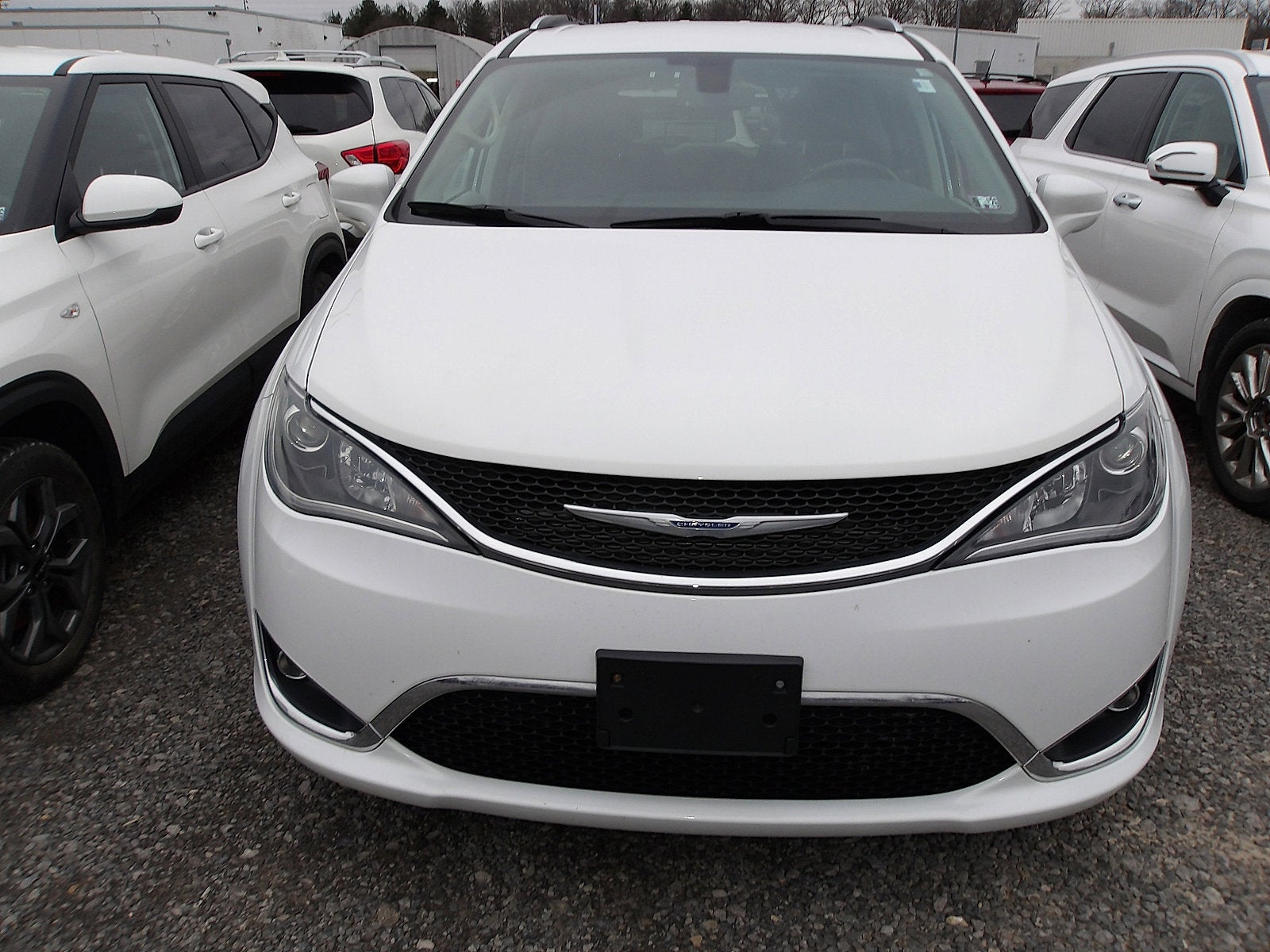 2020 Chrysler Pacifica Touring L