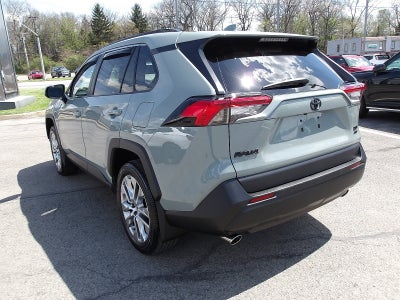 2022 Toyota RAV4 XLE Premium