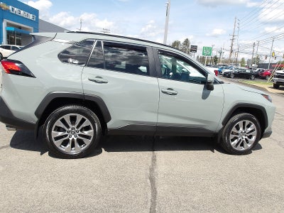 2022 Toyota RAV4 XLE Premium