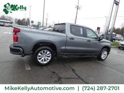 2022 Chevrolet SILVERADO Custom