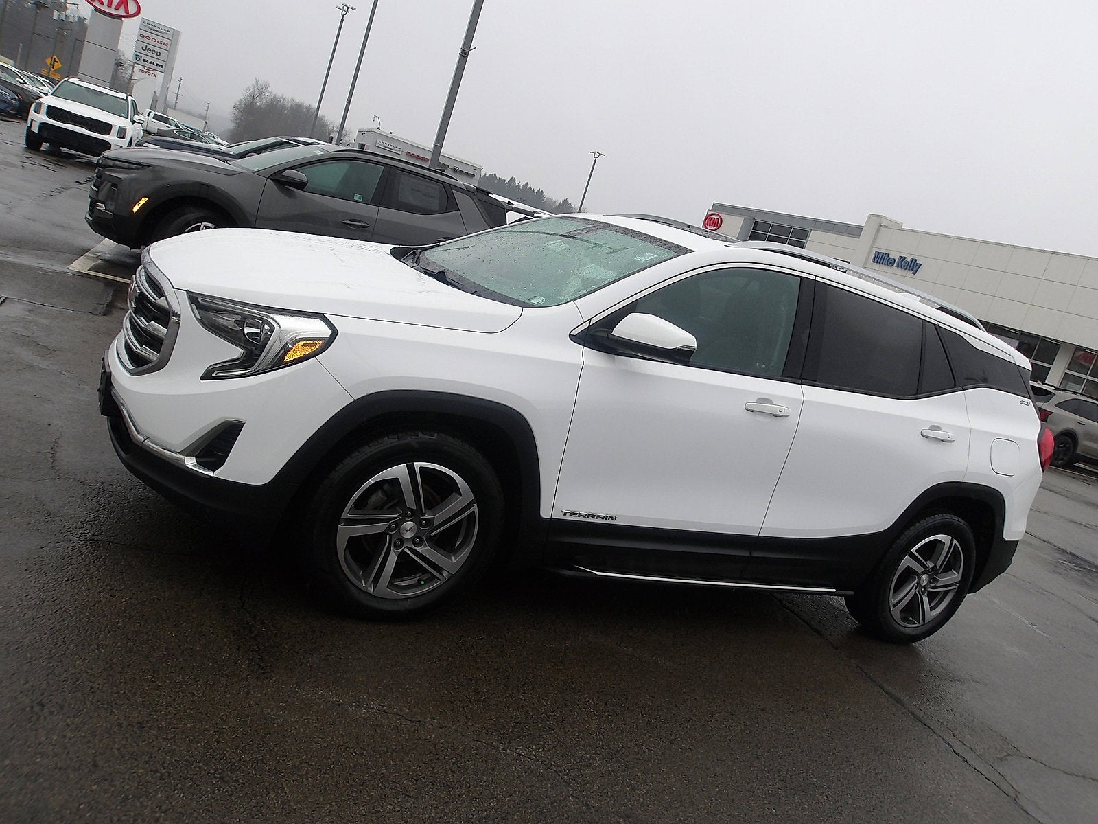 2020 GMC Terrain SLT