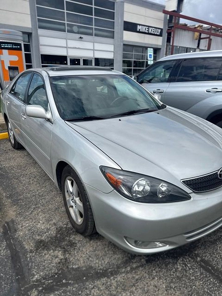 2004 Toyota Camry SE