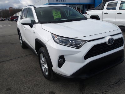 2021 Toyota RAV4 Hybrid XLE