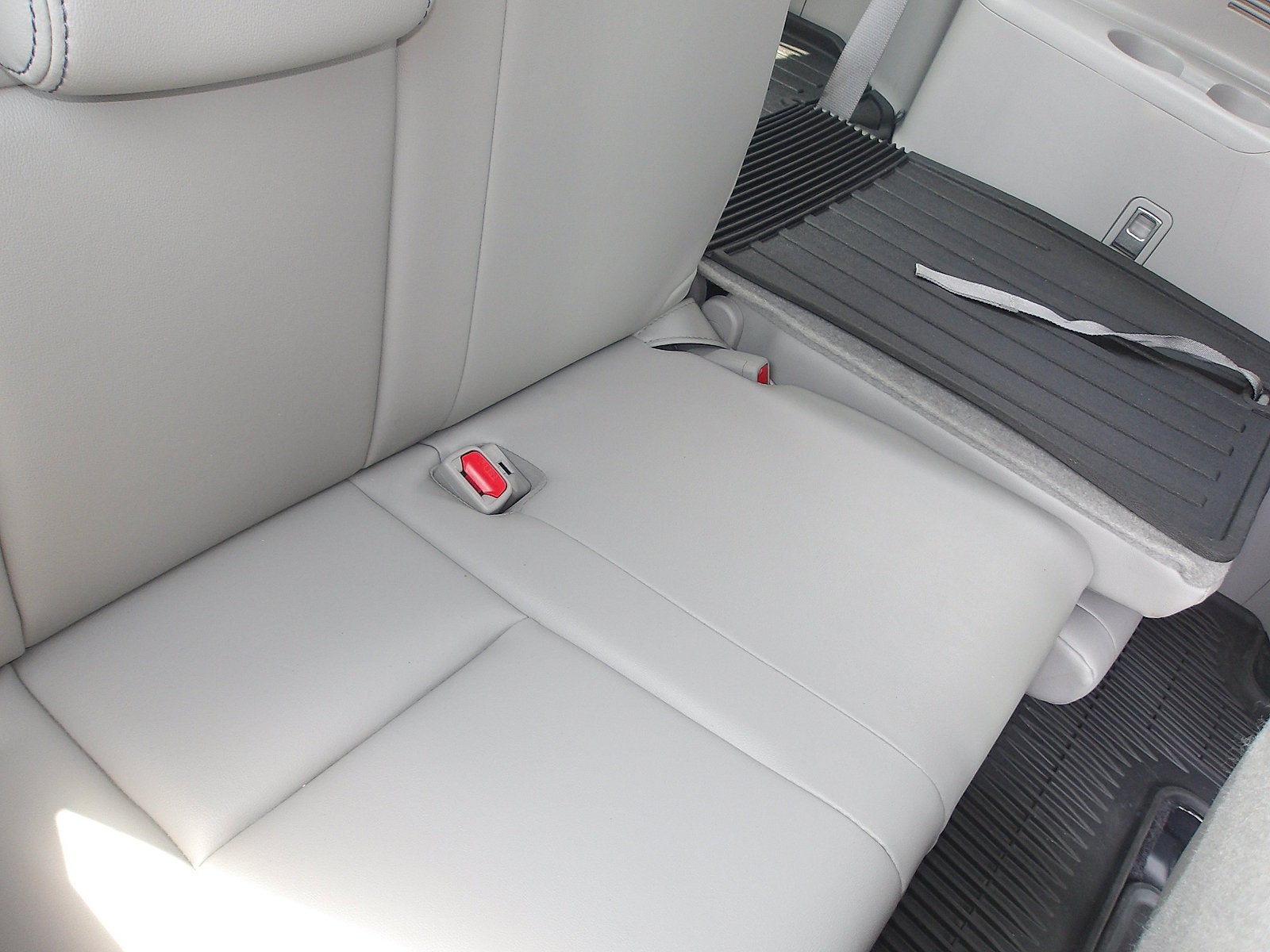 2016 Toyota Highlander Base