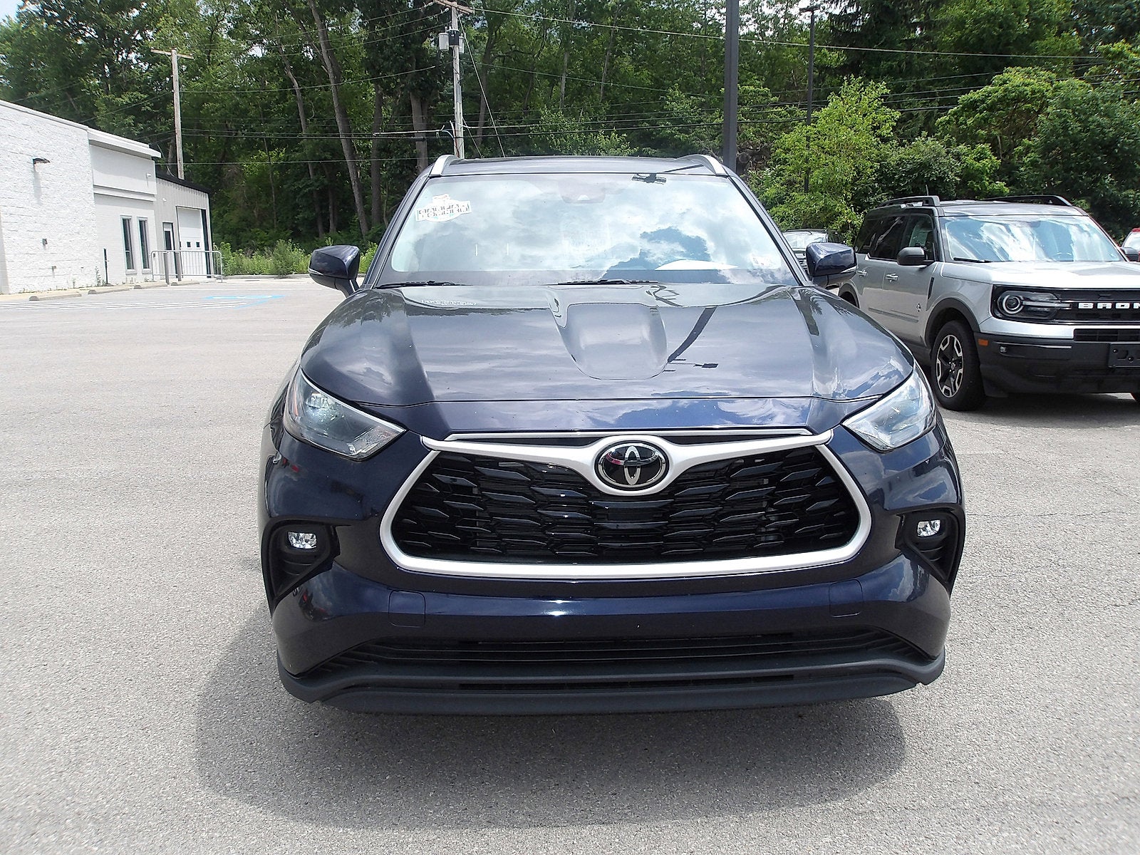 2024 Toyota Highlander Base