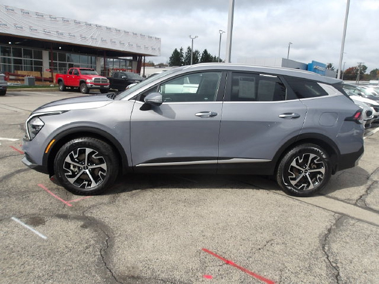 2023 Kia Sportage EX