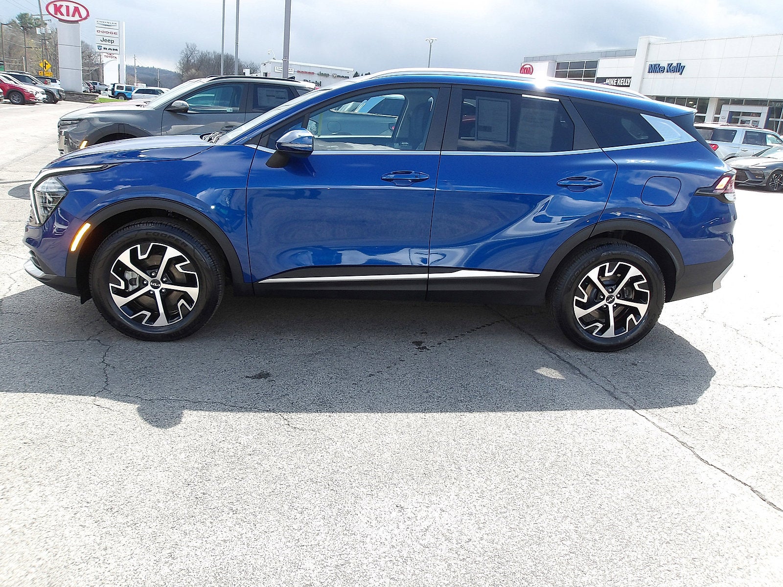 2024 Kia Sportage EX