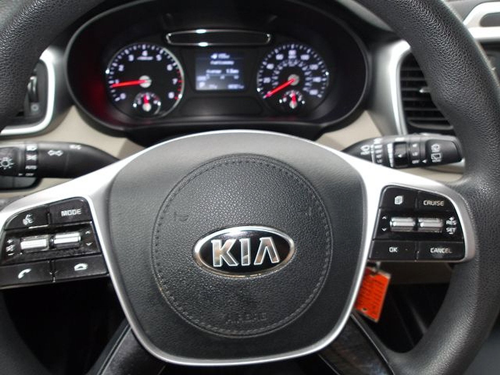 2020 Kia Sorento LX