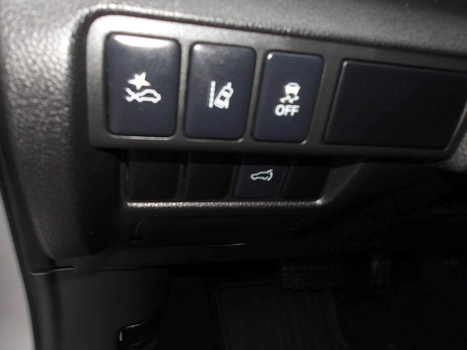 2024 Mitsubishi Eclipse Cross Base