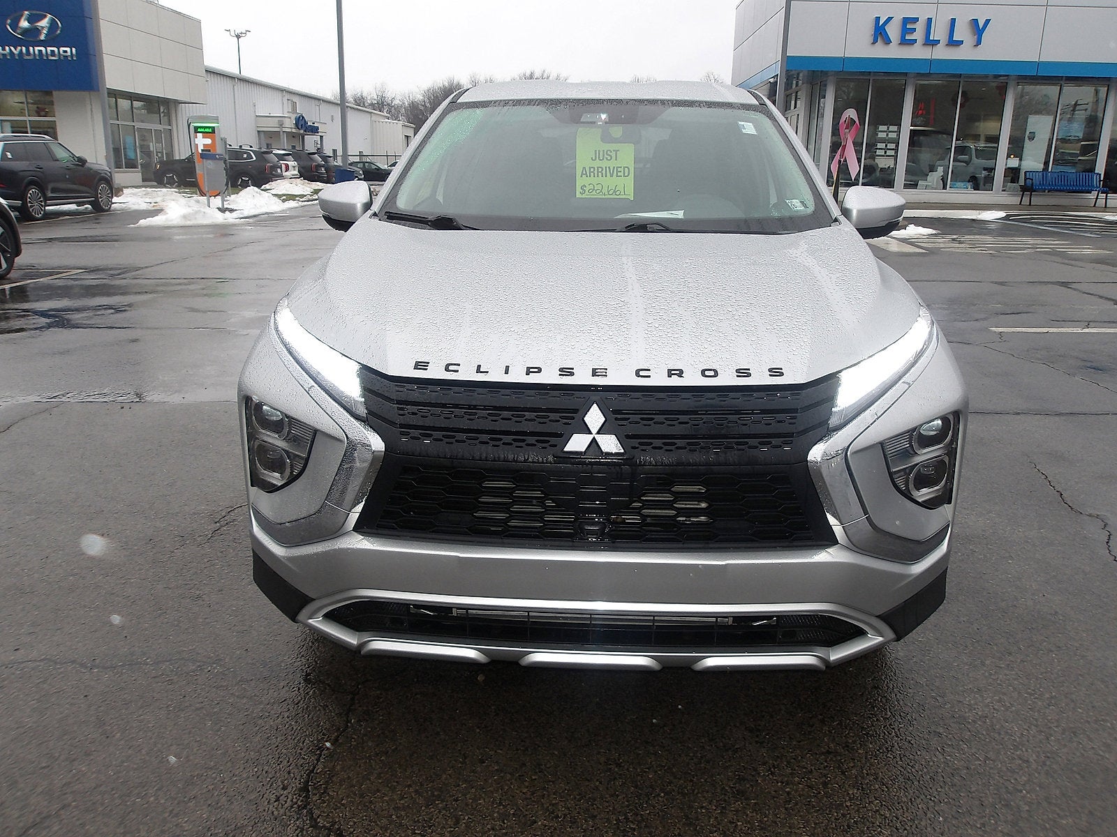 2024 Mitsubishi Eclipse Cross Base