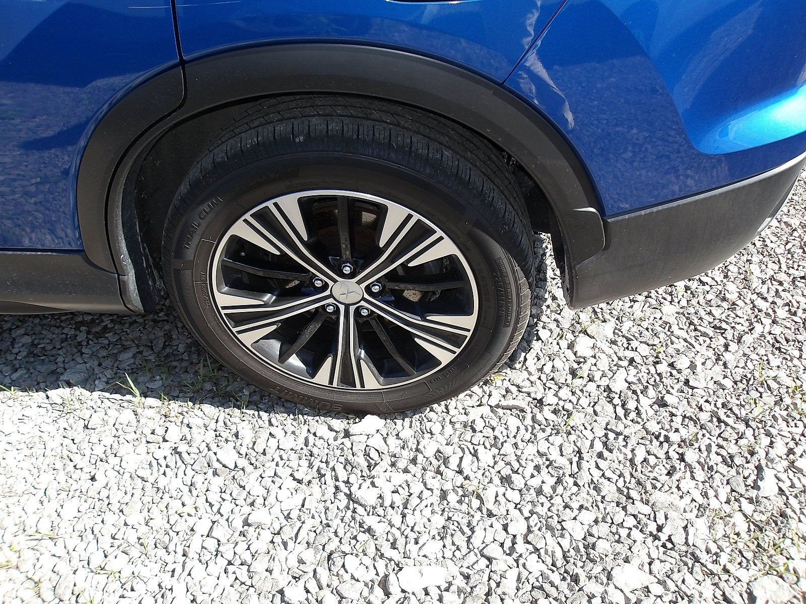 2022 Mitsubishi Eclipse Cross Base