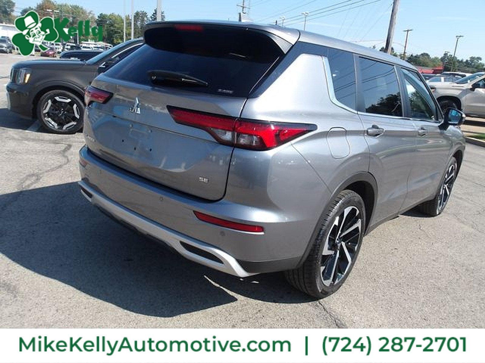 2023 Mitsubishi Outlander SE Special Edition