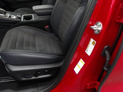 2024 Mitsubishi Outlander Base