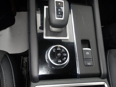 2024 Mitsubishi Outlander Base