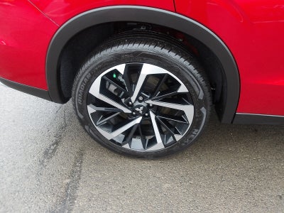 2024 Mitsubishi Outlander Base