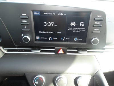 2025 Hyundai Elantra SE