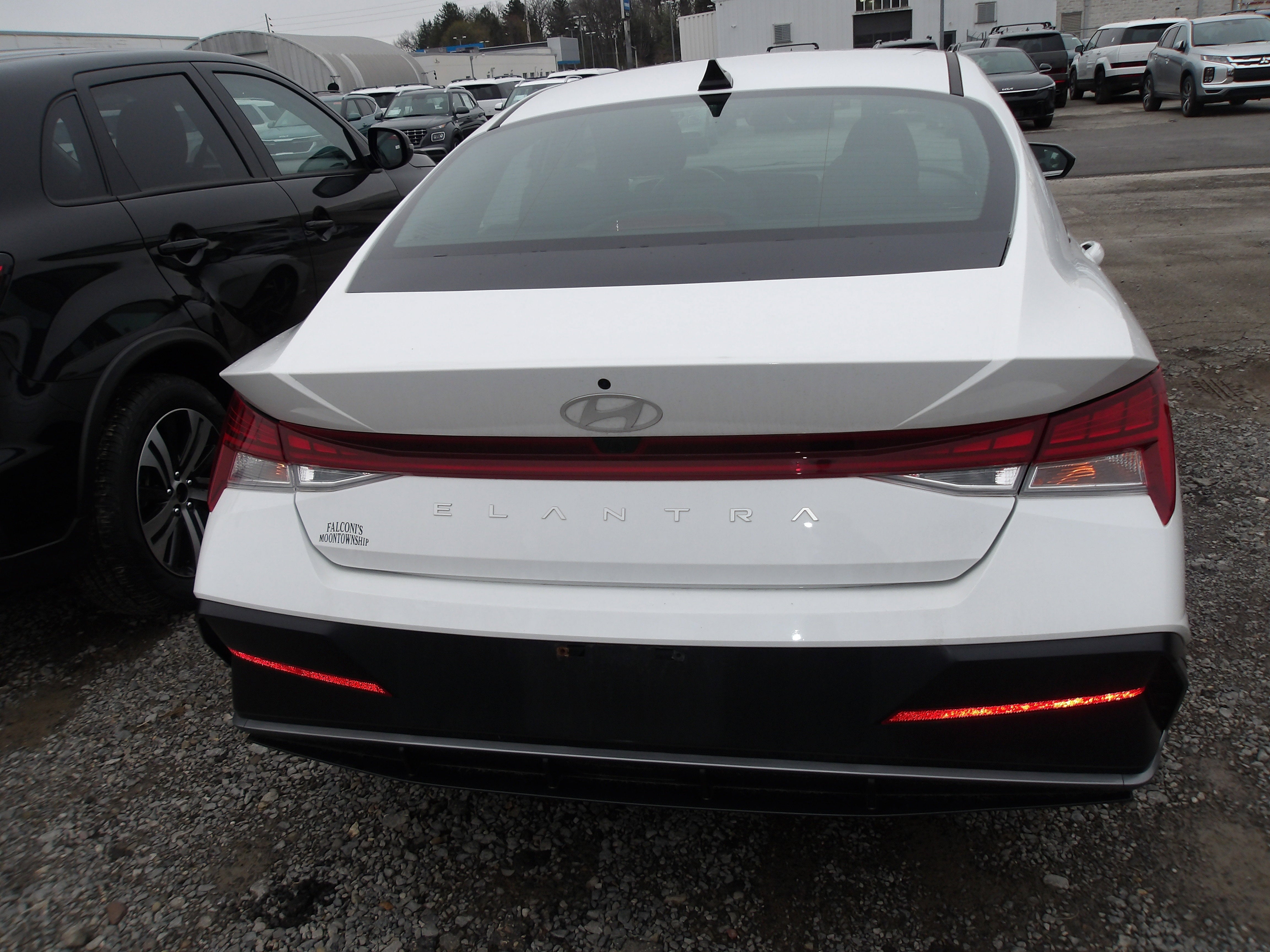 2023 Hyundai Elantra Hybrid Blue