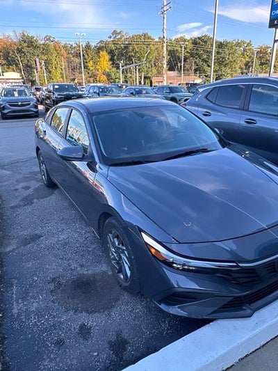 2024 Hyundai Elantra SEL