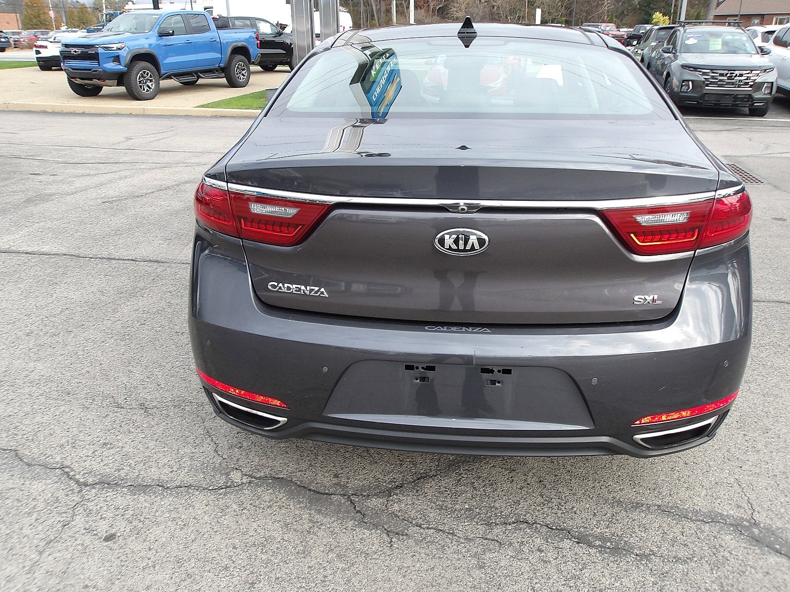 2018 Kia Cadenza Limited