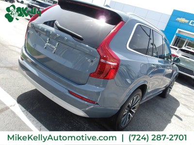 2022 Volvo XC90 Momentum