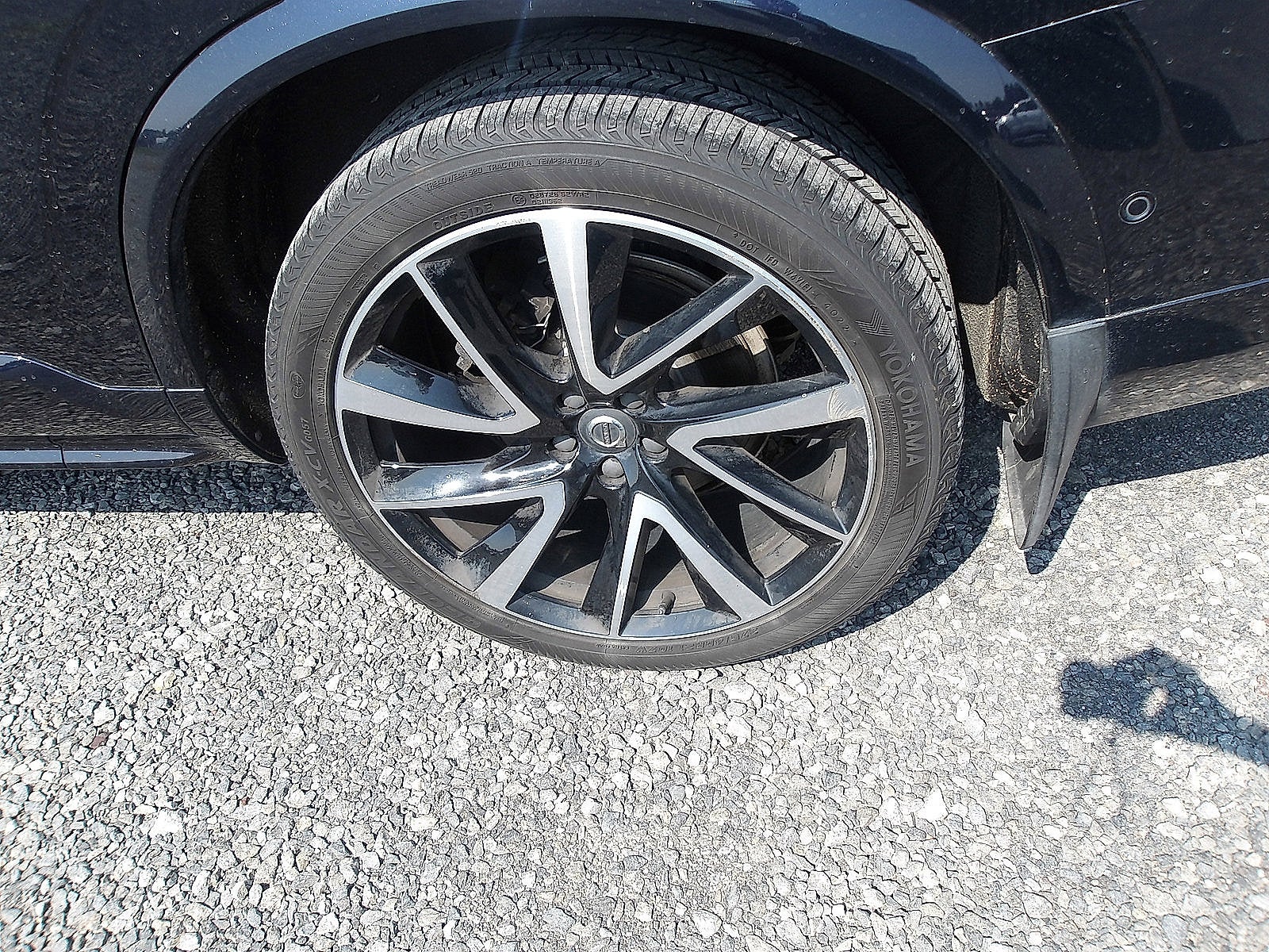 2019 Volvo XC90 Momentum