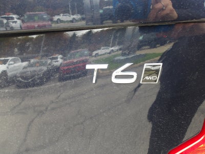 2019 Volvo XC90 Momentum