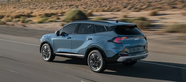 2026 Kia Sportage gas and hybrid models compared